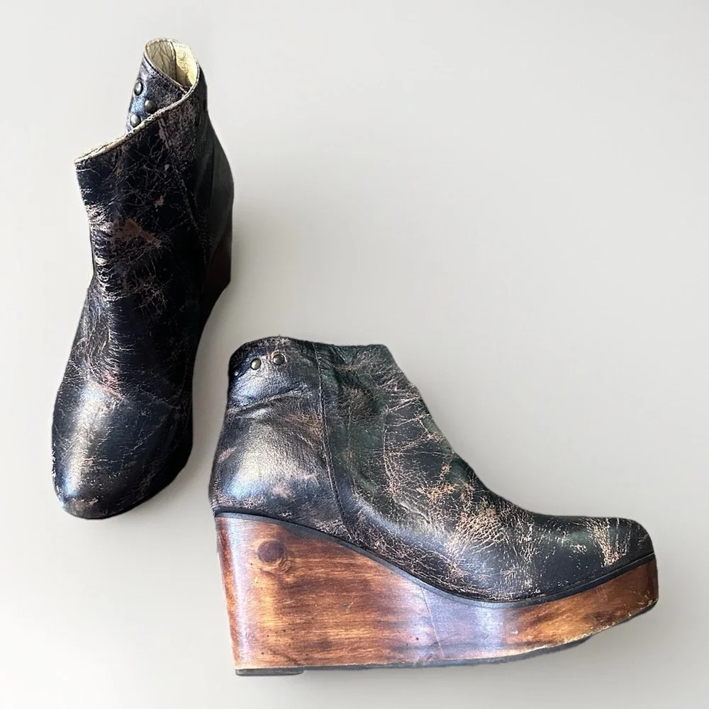 BED STU Cobbler Series Ghent Distressed Studded Ankle Boots Women's Size 9 - Picture 1 of 9